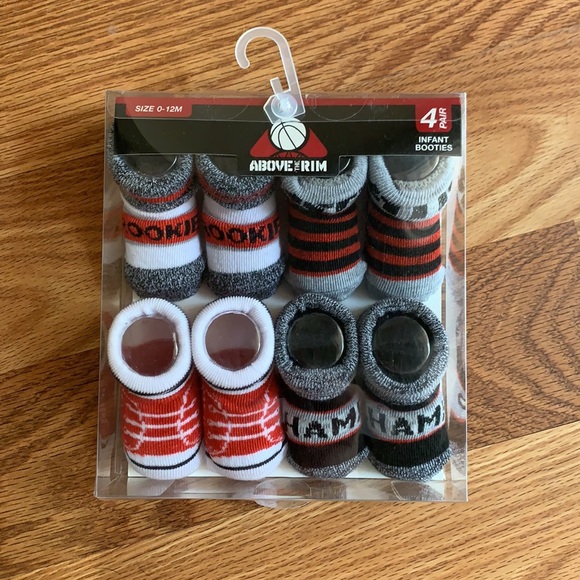 Above the Rim 4 Pack/Pairs Infant Booties Size 0-12M - Picture 2 of 3